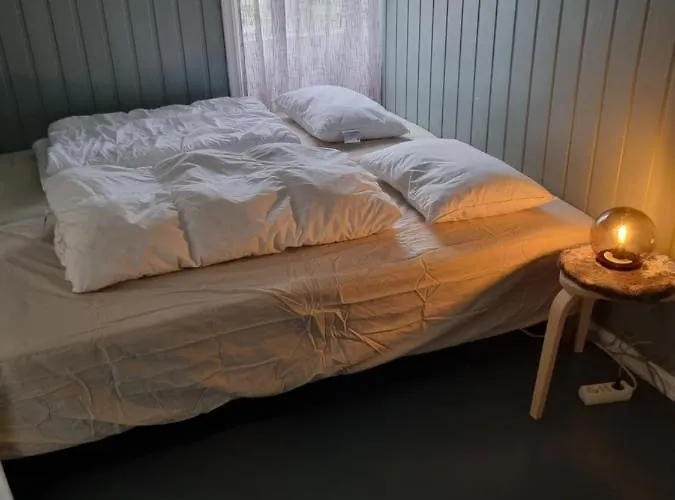 Stor Med 4 Senger Sentralt I *